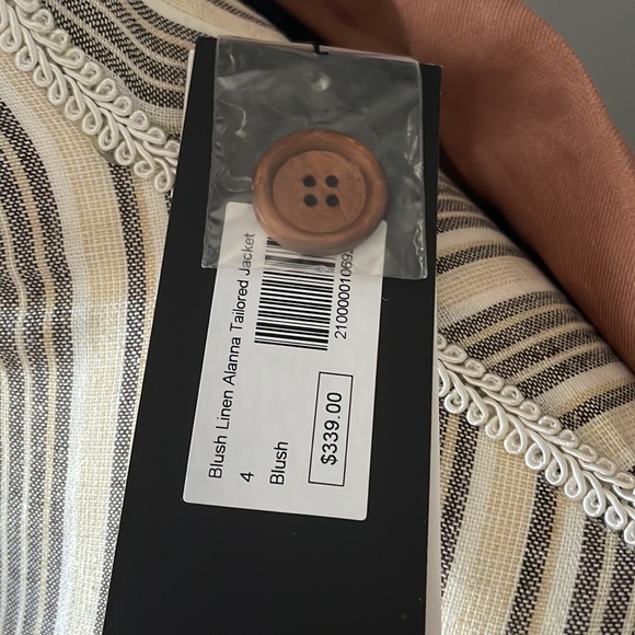 Ruti Linen Alanna Tailored Jacket - Picture 4 of 7